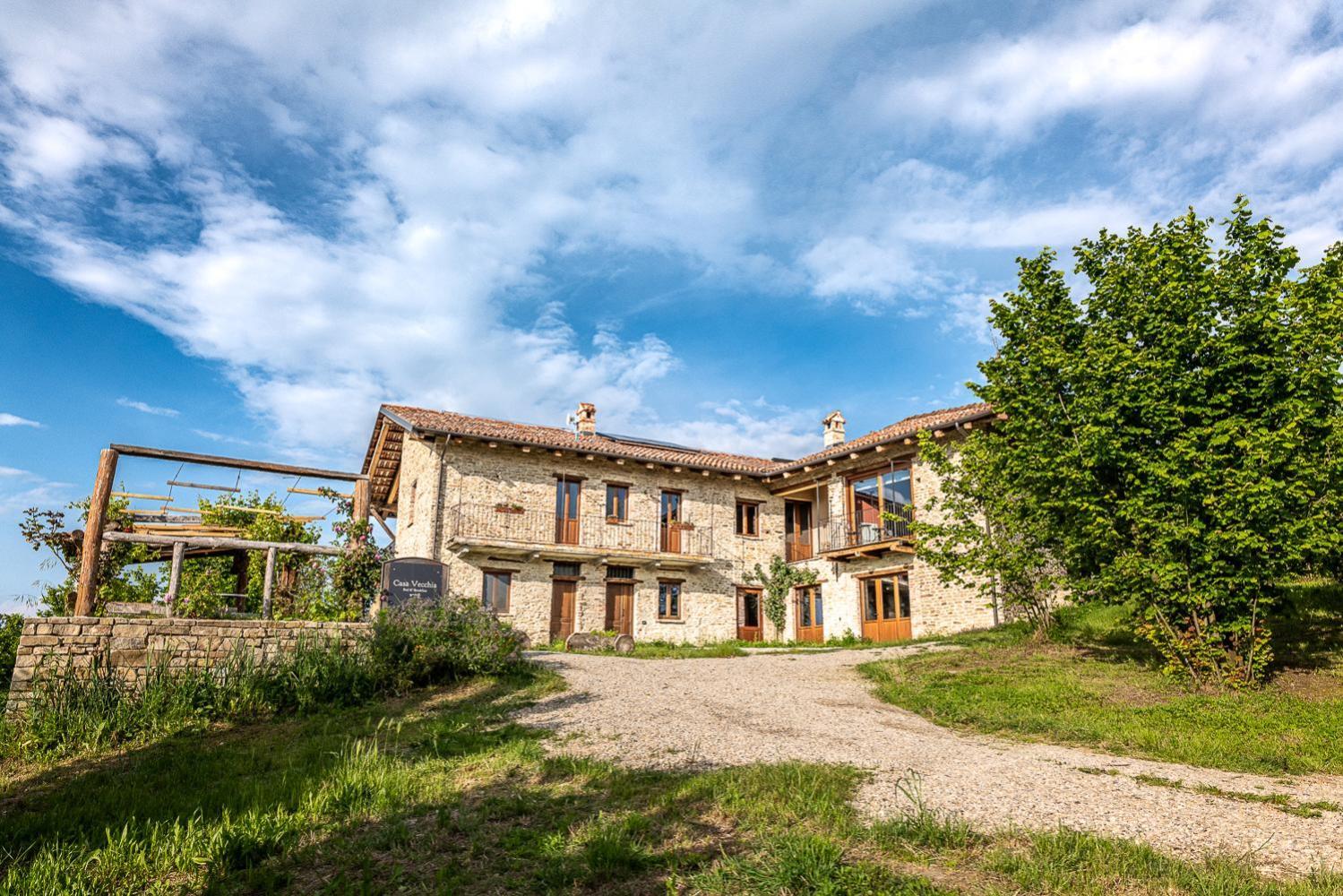Casa Vecchia Bed&Breakfast Bossolasco Экстерьер фото